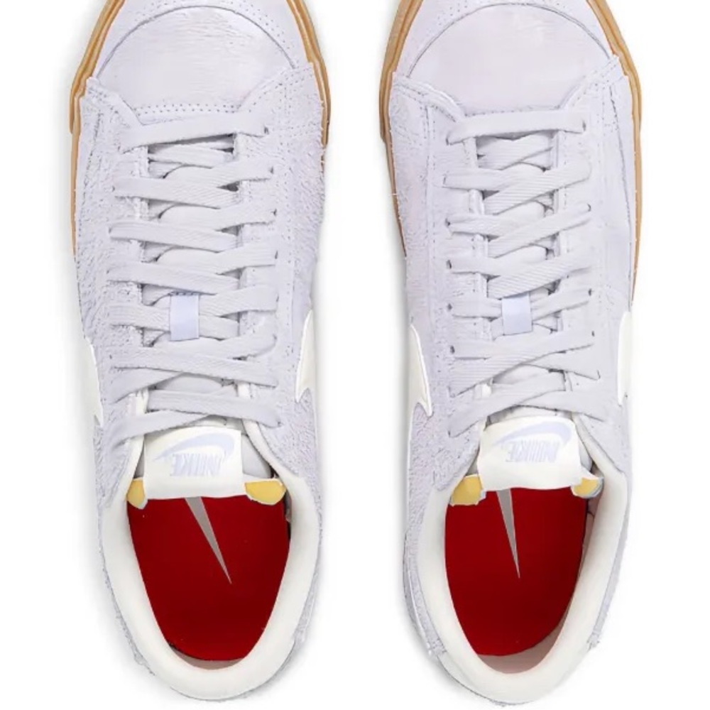 Nike Women’s Sneakers W Blazer ‘77 VNTG - Picture 4 of 4